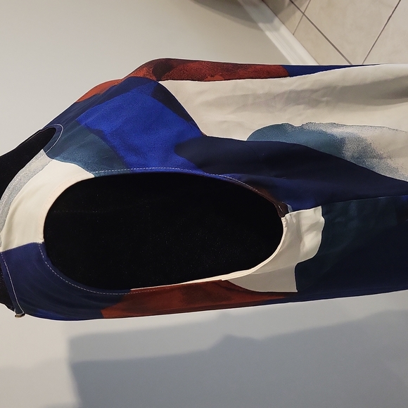 DKNY Ladies Top - Picture 5 of 8